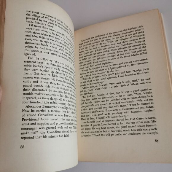 1961 The Man Who Had to Hang Louis Riel Book EX-LIBRARY Canadian History Metis - Picture 7 of 10